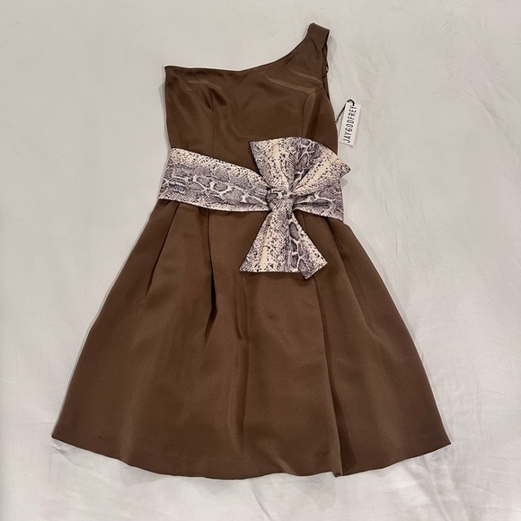 NWT Jay Godfrey Brown One Shoulder 100% Silk Mini Dress Adjustable Belt- Size 2 - Picture 1 of 8